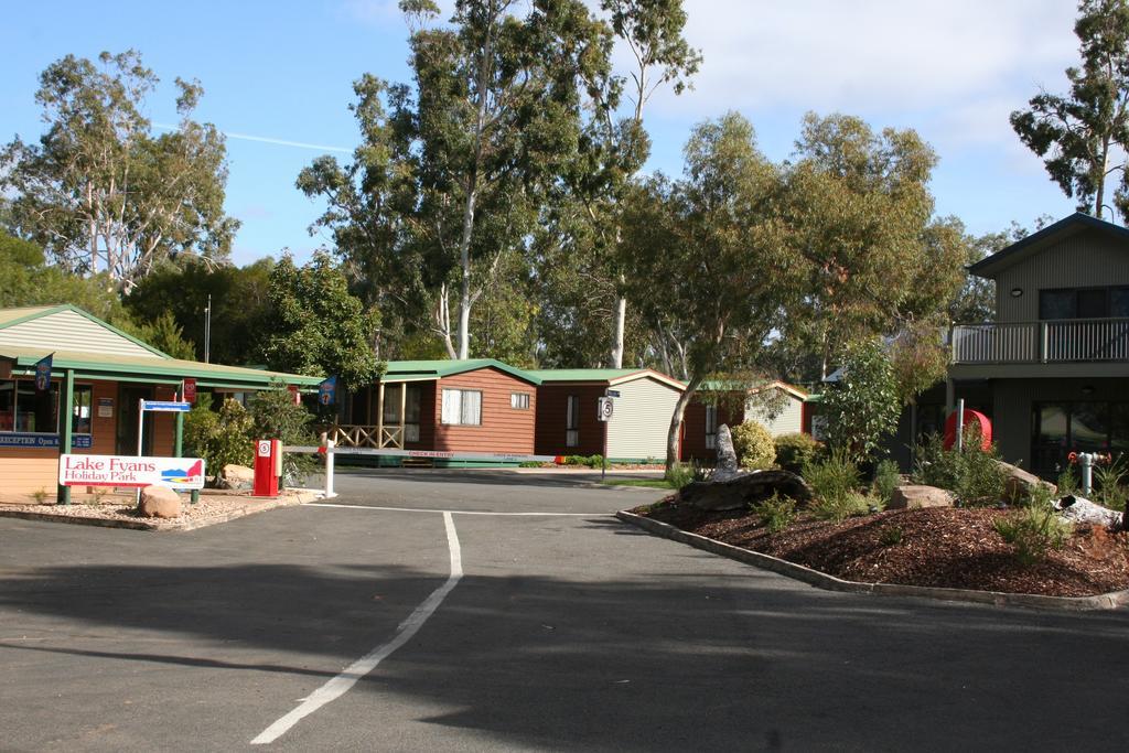 Lake Fyans Holiday Park Exterior foto